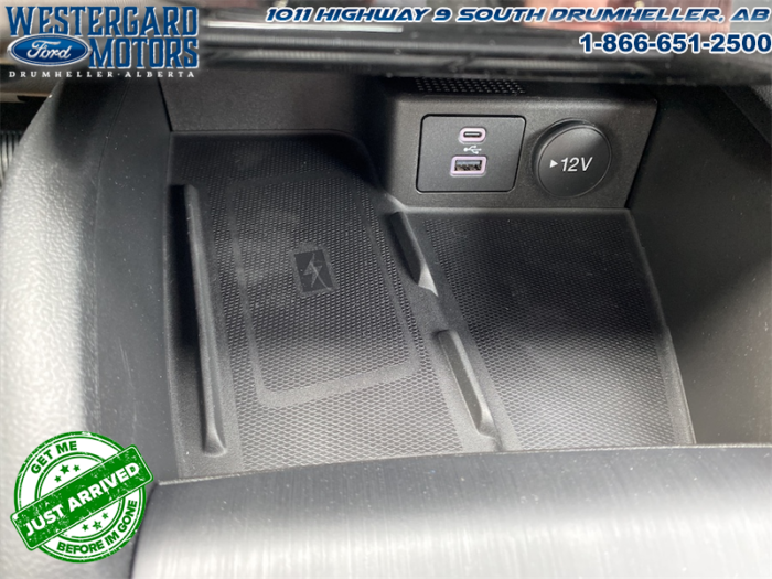 2025 Ford Escape ST-Line Elite  - Sunroof - Heated Seats - Image 29