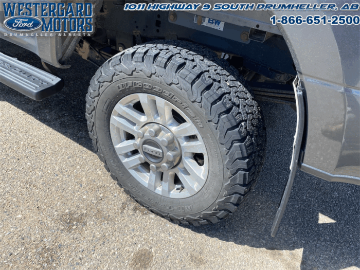 2019 Ford F-250 Super Duty XLT CREW - Image 17