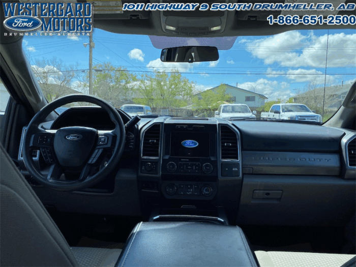 2019 Ford F-250 Super Duty XLT CREW - Image 14