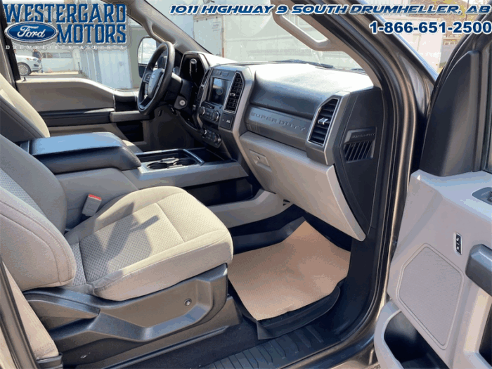 2019 Ford F-250 Super Duty XLT CREW - Image 13