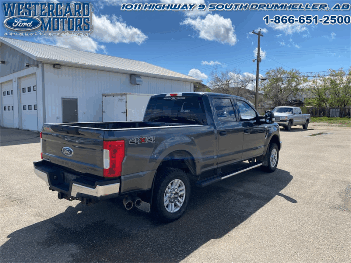 2019 Ford F-250 Super Duty XLT CREW - Image 5