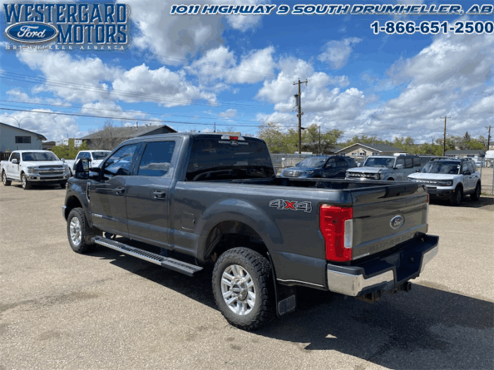 2019 Ford F-250 Super Duty XLT CREW - Image 3