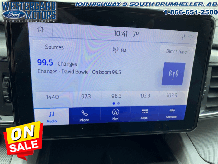 2021 Ford Explorer XLT  -  Apple CarPlay -  Android Auto - Image 24