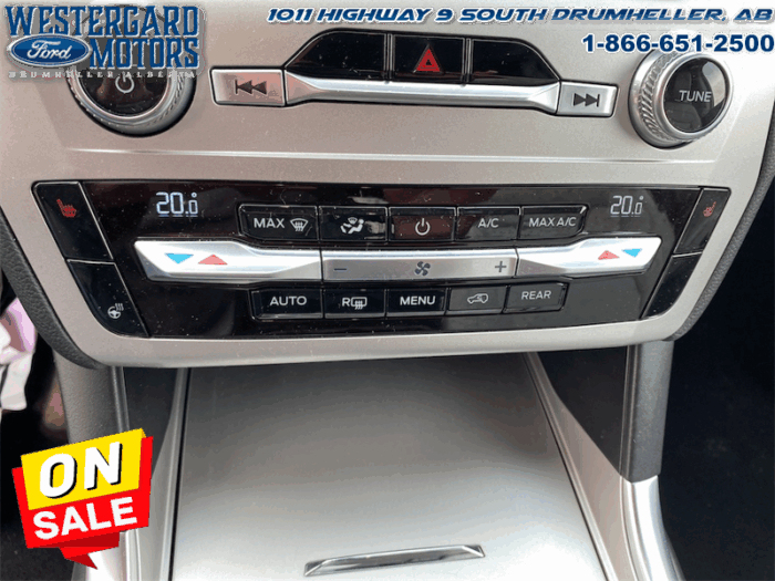 2021 Ford Explorer XLT  -  Apple CarPlay -  Android Auto - Image 25