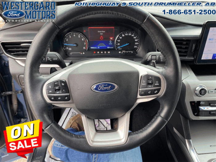 2021 Ford Explorer XLT  -  Apple CarPlay -  Android Auto - Image 28