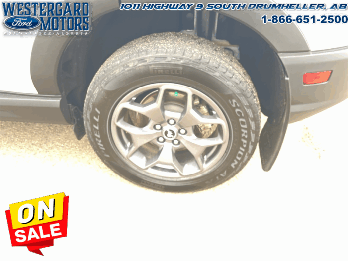 2022 Ford Bronco Sport Badlands  2.0L Eco Boost - Image 17