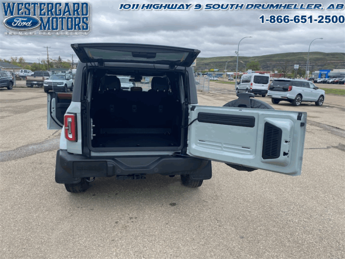 2024 Ford Bronco Outer Banks  - Navigation -  Heated Seats - Image 16