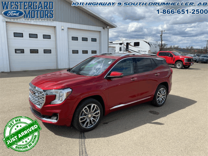 Used SUV 2024 GMC Terrain DENALI Red