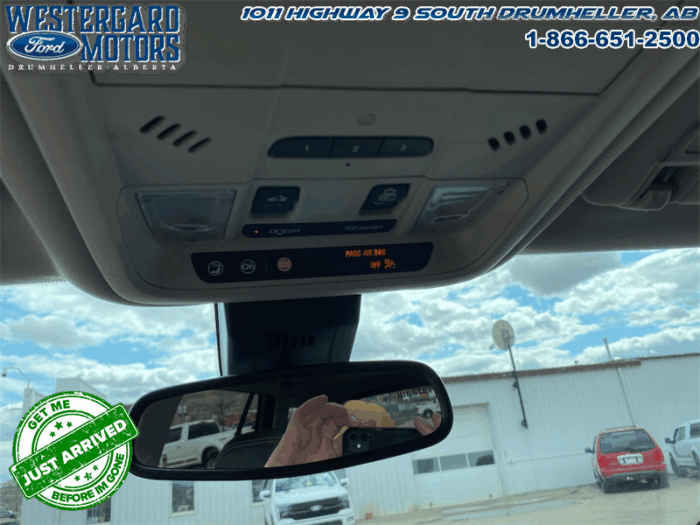 2024 GMC Terrain Denali  - Navigation -  Cooled Seats - Image 23