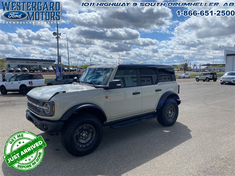 Used SUV 2025 Ford Bronco E9B Desert Sand