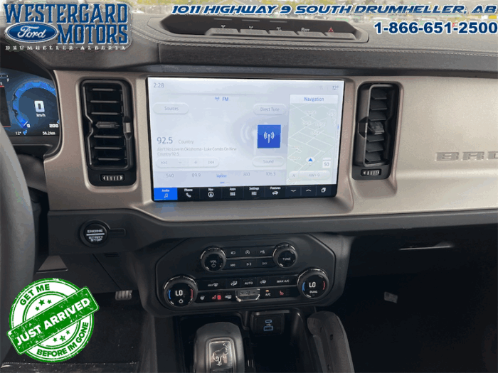 2025 Ford Bronco Outer Banks - Image 20