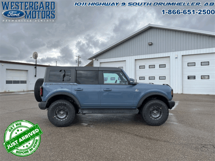 2025 Ford Bronco Outer Banks - Image 21