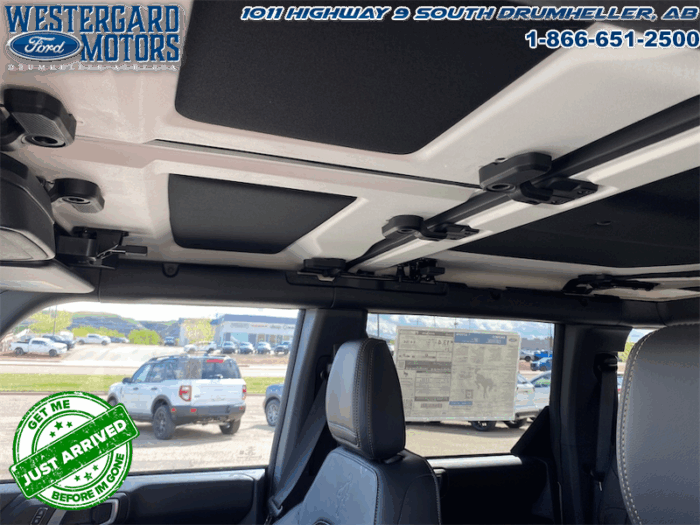 2025 Ford Bronco Badlands - Image 21