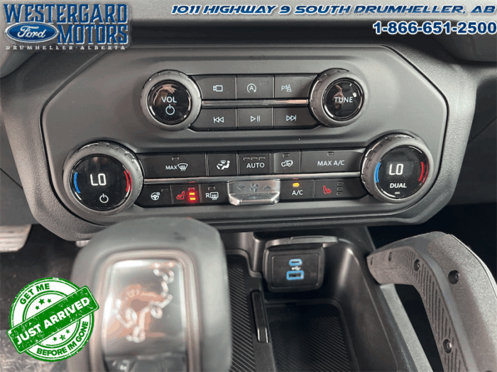2025 Ford Bronco Outer Banks - Image 22