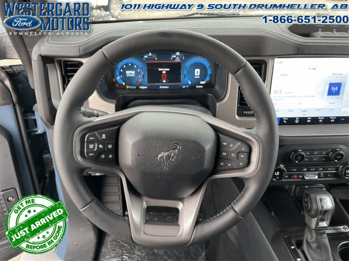 2025 Ford Bronco Outer Banks - Image 26