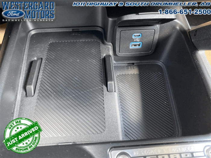2025 Ford Bronco Badlands - Image 28