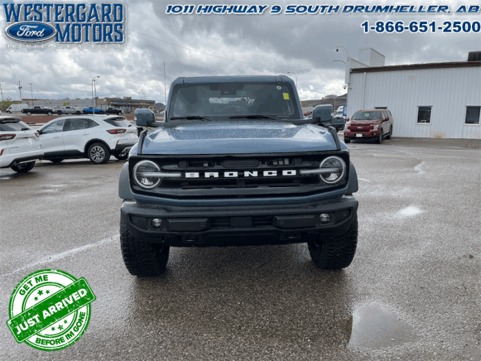 2025 Ford Bronco Outer Banks - Image 29