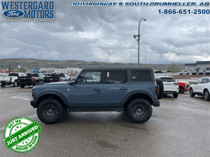 2025 Ford Bronco Outer Banks - Image 5