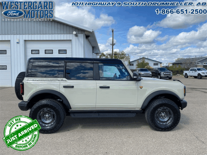 2025 Ford Bronco Badlands - Image 6