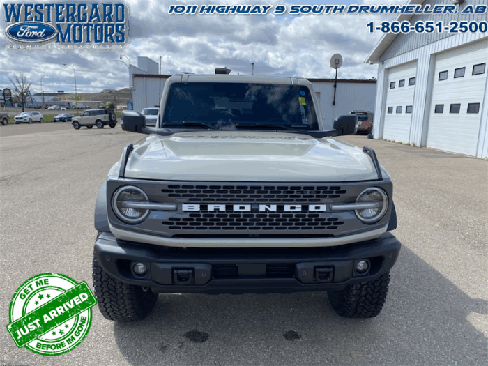 2025 Ford Bronco Badlands - Image 8