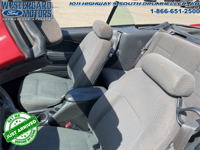 2000 Ford Mustang CONVERTIBLE  - Low Mileage - Image 11