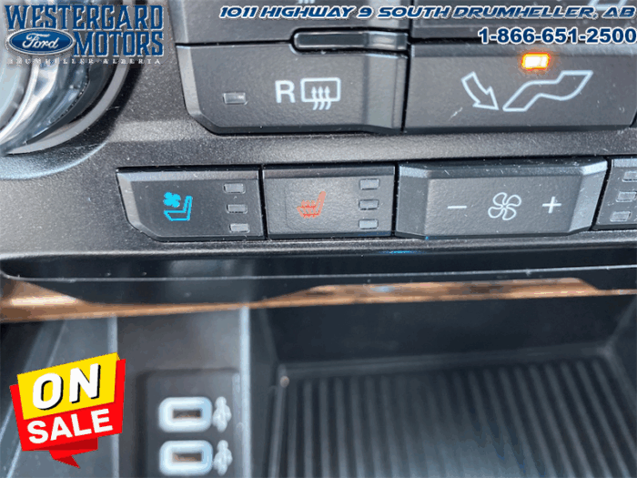 2018 Ford F-150 Lariat  - Leather Seats -  Cooled Seats - Image 27