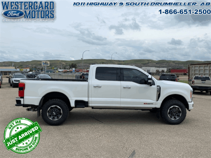 2023 Ford F-350 Super Duty PLATINUM TREMOR - Image 6