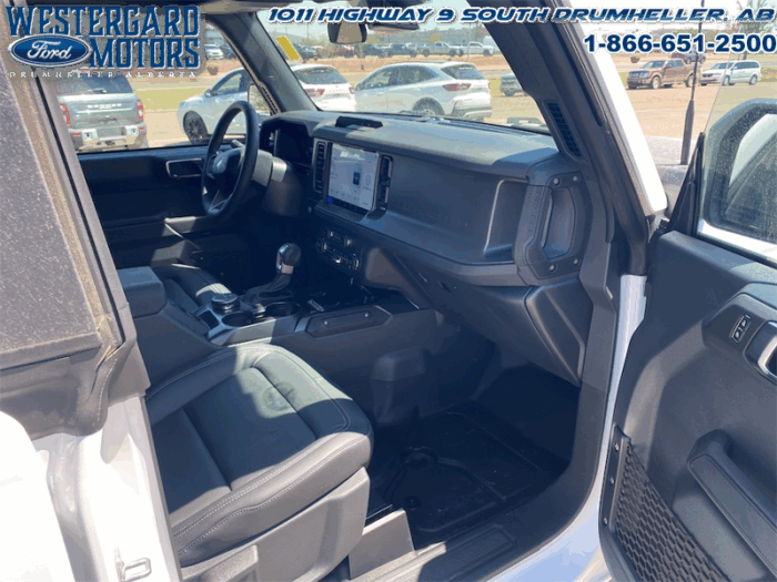 2025 Ford Bronco Big Bend - Image 13