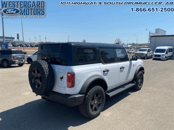 2025 Ford Bronco Big Bend - Image 5