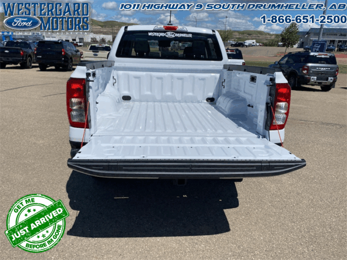 2025 Ford Ranger XL - Image 13