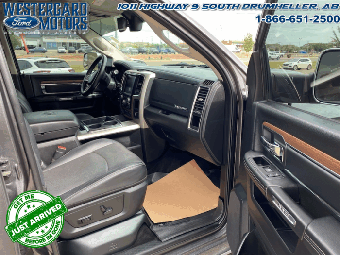 2015 Ram 2500 LARAMIE - Image 13