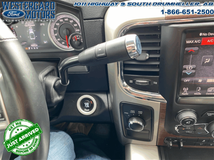 2015 Ram 2500 LARAMIE - Image 24