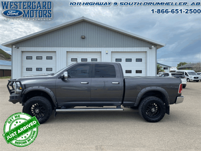 2015 Ram 2500 LARAMIE - Image 2