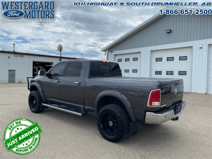 2015 Ram 2500 LARAMIE - Image 3