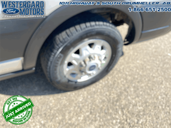2024 Ford Transit Passenger Wagon XLT - Image 17