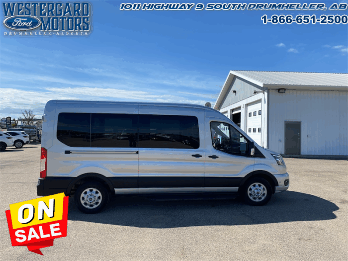 2024 Ford Transit Passenger Wagon XLT  -  SYNC 3 - Image 6