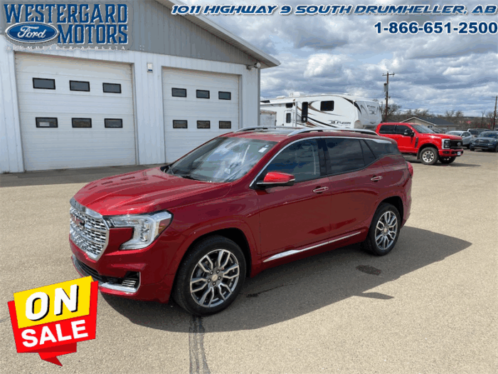 Used SUV 2024 GMC Terrain DENALI Red