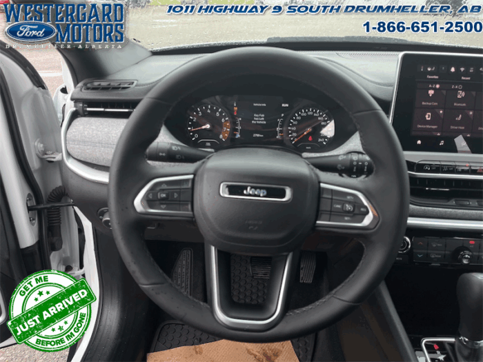 2024 Jeep Compass LATITUDE  - Low Mileage - Image 24
