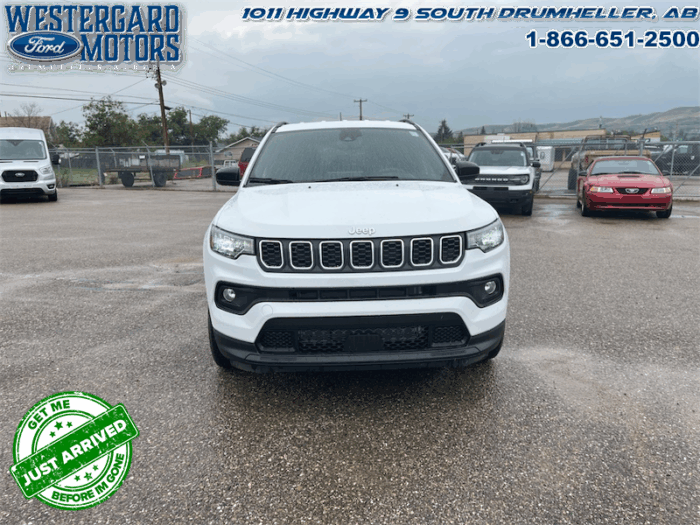 2024 Jeep Compass LATITUDE  - Low Mileage - Image 27