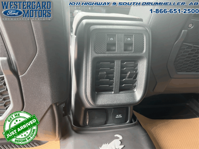 2025 Ford Bronco Big Bend - Image 8
