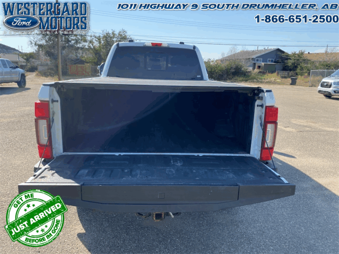 2021 Ford F-350 Super Duty Platinum - Image 17
