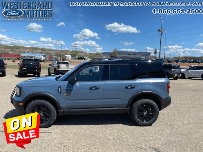 2025 Ford Bronco Sport Badlands  Sasquatch PKG. - Image 2