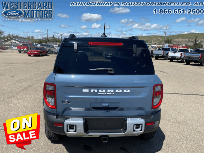2025 Ford Bronco Sport Badlands  Sasquatch PKG. - Image 4