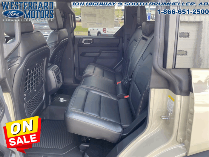 2025 Ford Bronco Badlands  Sasquatch PKG. - Image 12