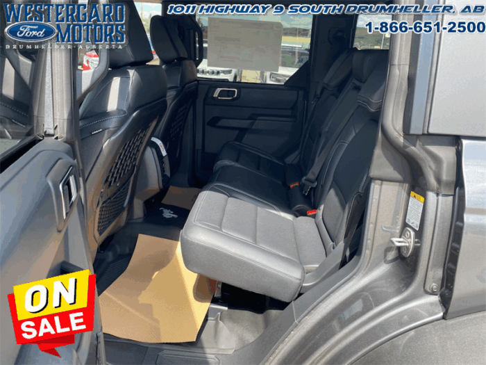 2025 Ford Bronco Big Bend  Sasquatch PKG. - Image 12