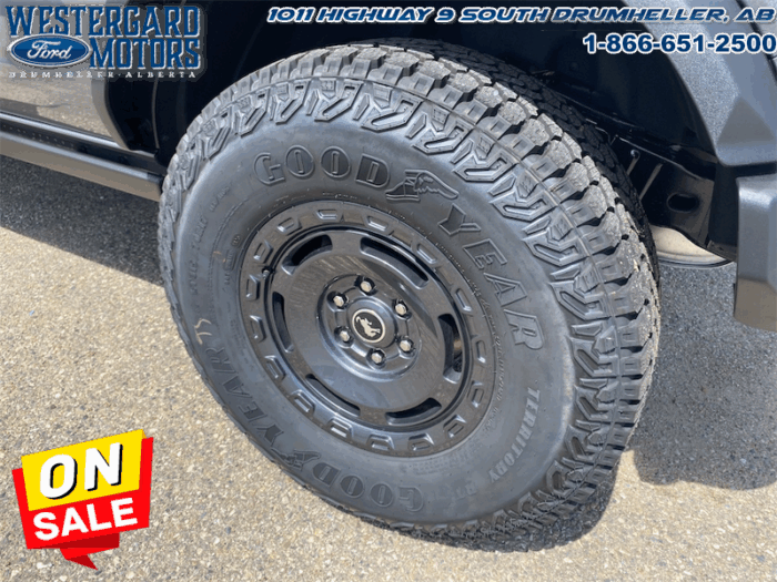 2025 Ford Bronco Big Bend  Sasquatch PKG. - Image 17