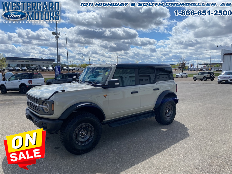 Used SUV 2025 Ford Bronco E9B Desert Sand