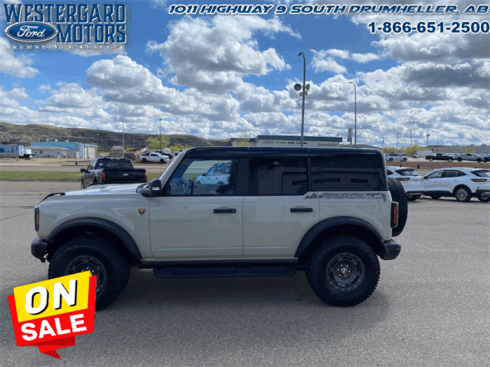 2025 Ford Bronco Badlands  Sasquatch PKG. - Image 2