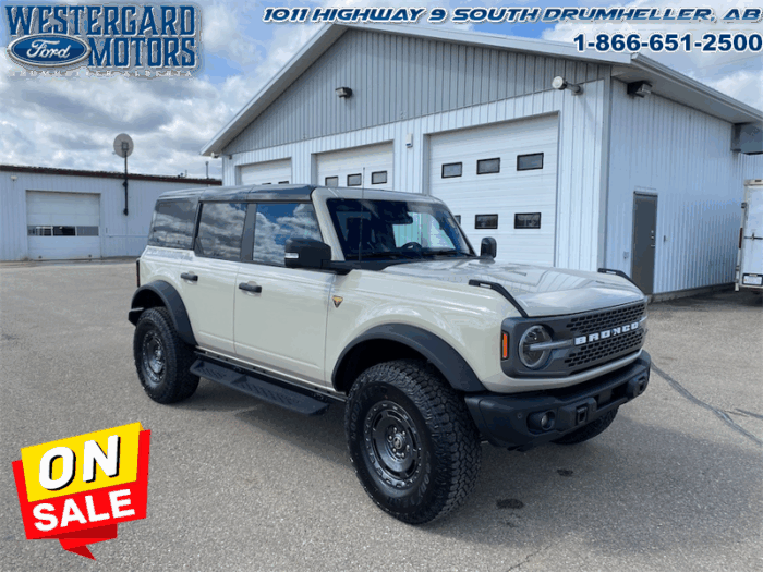 2025 Ford Bronco Badlands  Sasquatch PKG. - Image 7