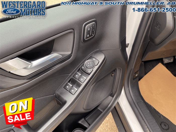 2025 Ford Escape ST-Line Elite  - Sunroof - Heated Seats - Image 21